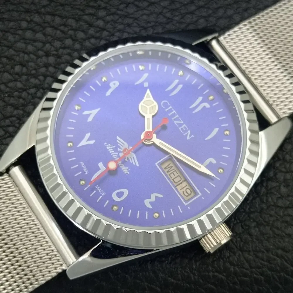 Vintage 1989 Citizen Automatic Mens Silver Watch W/daydate & Blue accents